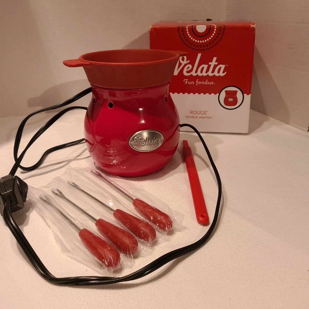 Scentsy Velata Red Fondue Set